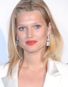 Toni Garrn