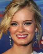 Sara Paxton